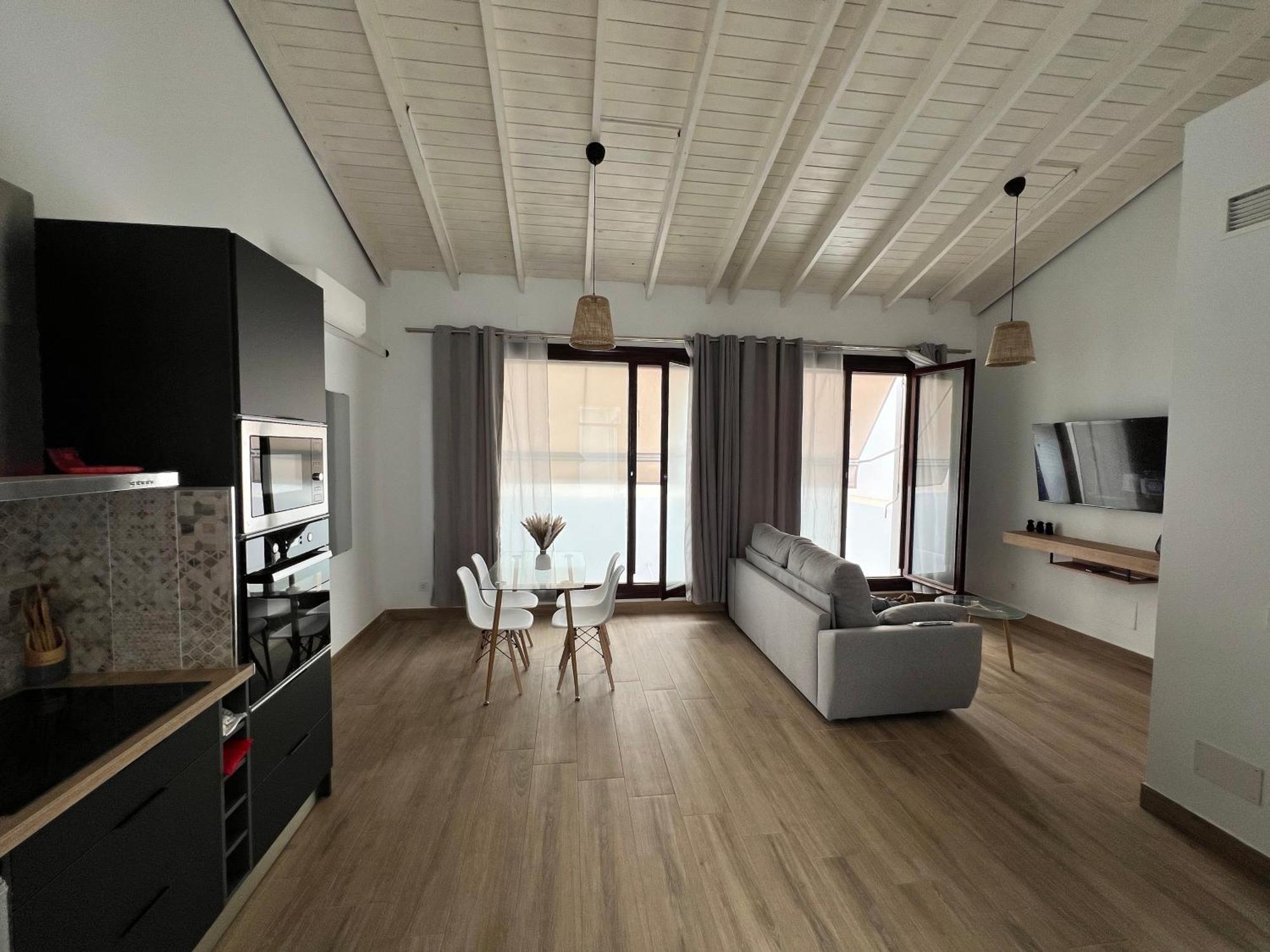 M&M Empedrada Apartamentos Jerez Χέρεζ Εξωτερικό φωτογραφία