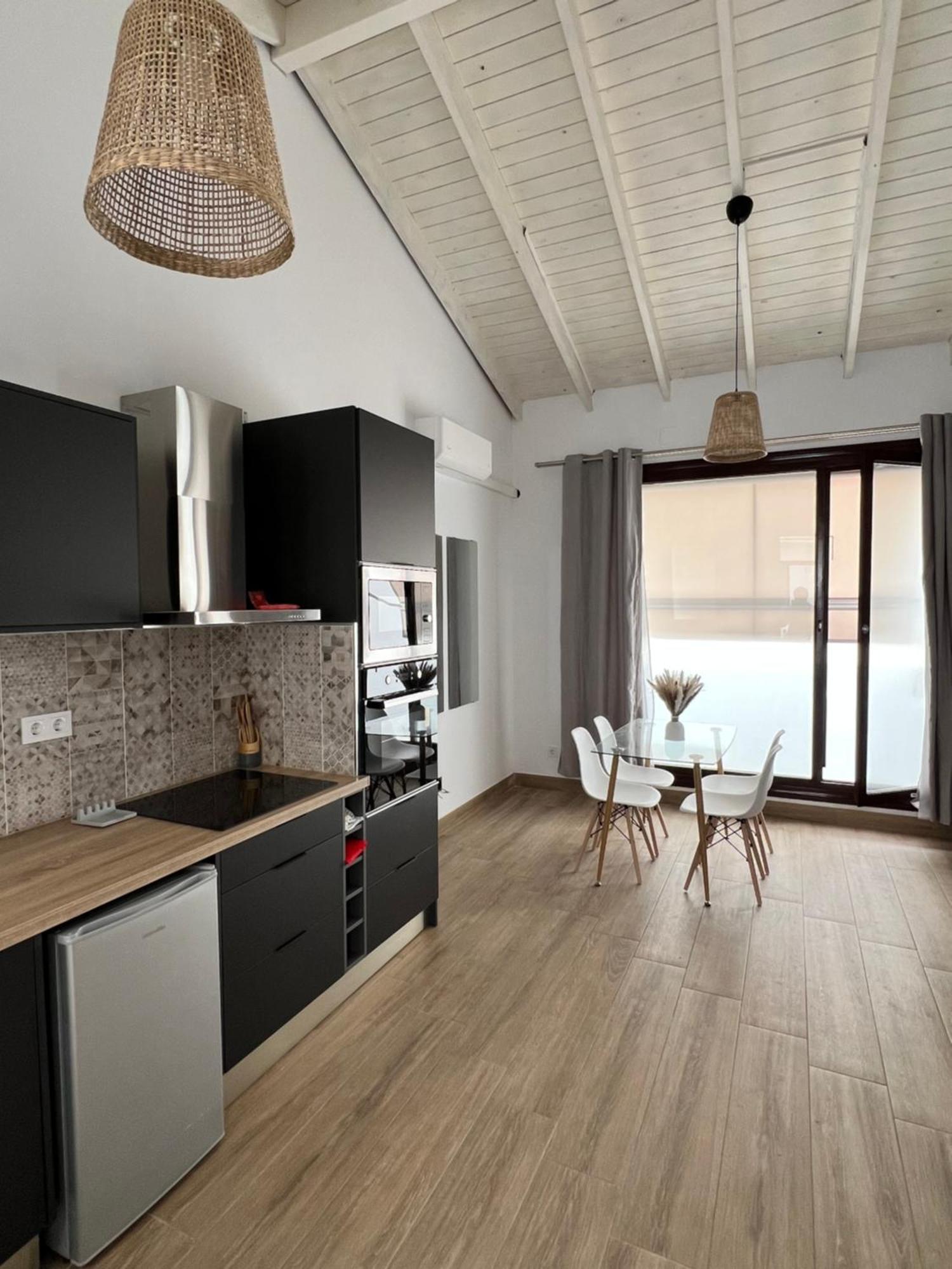 M&M Empedrada Apartamentos Jerez Χέρεζ Εξωτερικό φωτογραφία