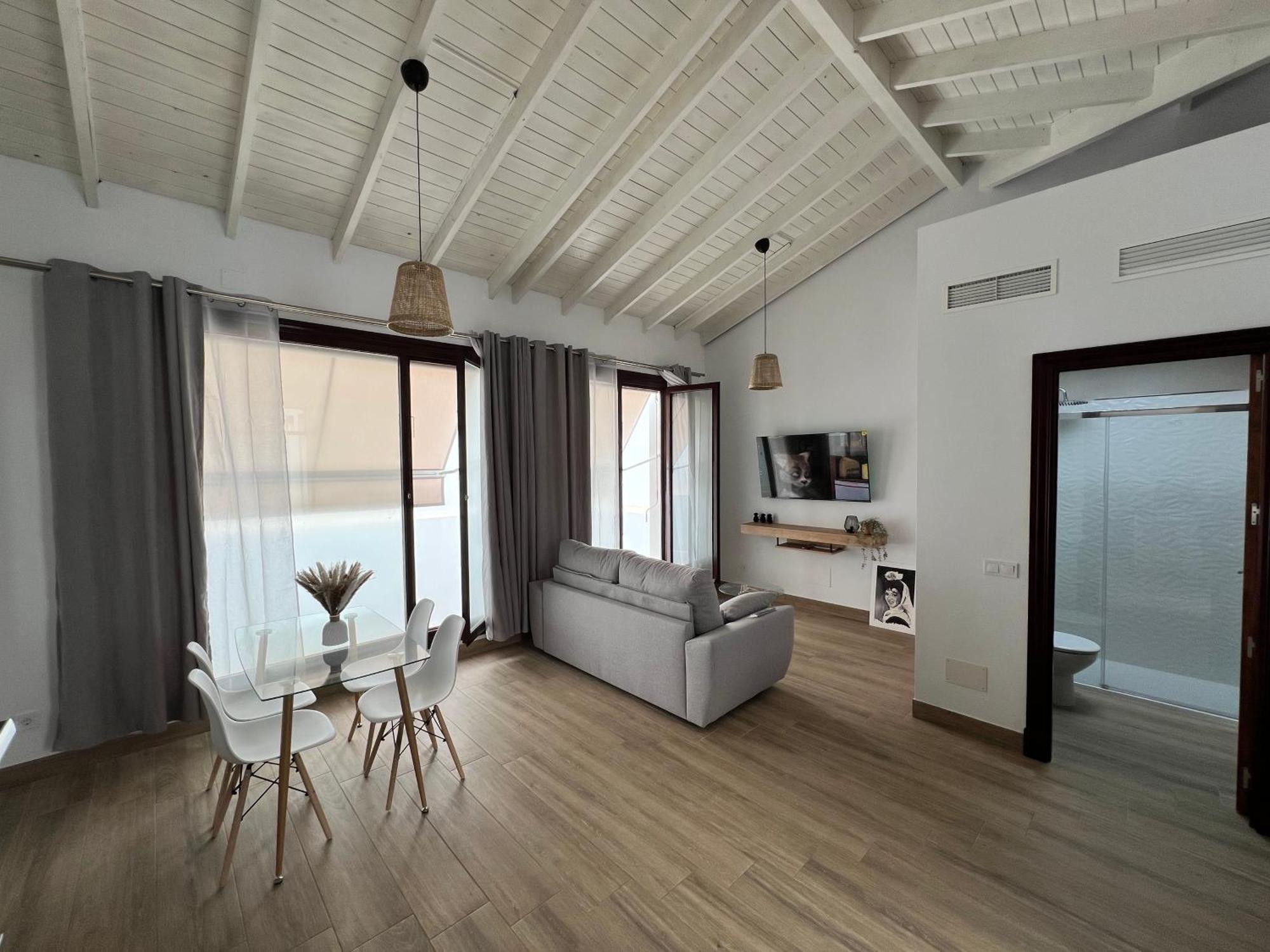 M&M Empedrada Apartamentos Jerez Χέρεζ Εξωτερικό φωτογραφία